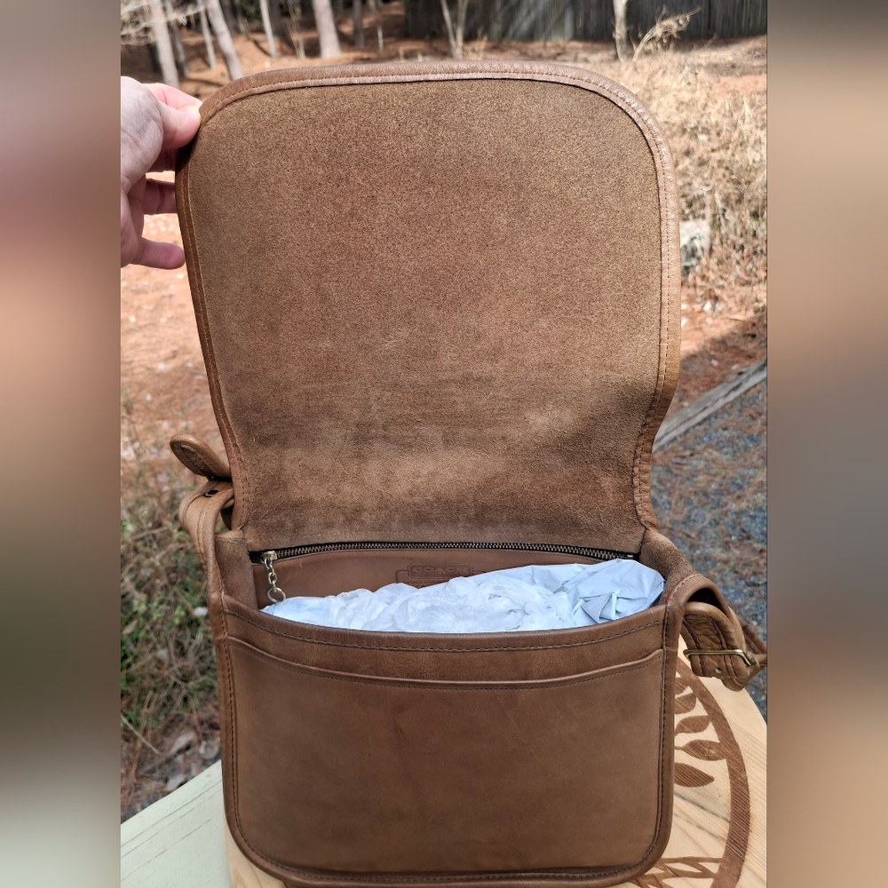 Vintage 80's Coach Classic Shoulder Bag Pouch Made In NYC #9170 In Putty - Picture 11 of 16